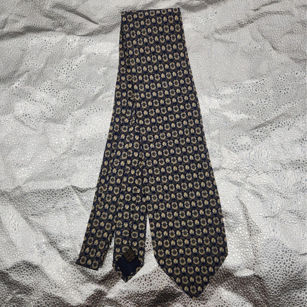 Tie Valentino Cravatte Silk Hand Made Geometric Oval Foulard Necktie Vintage